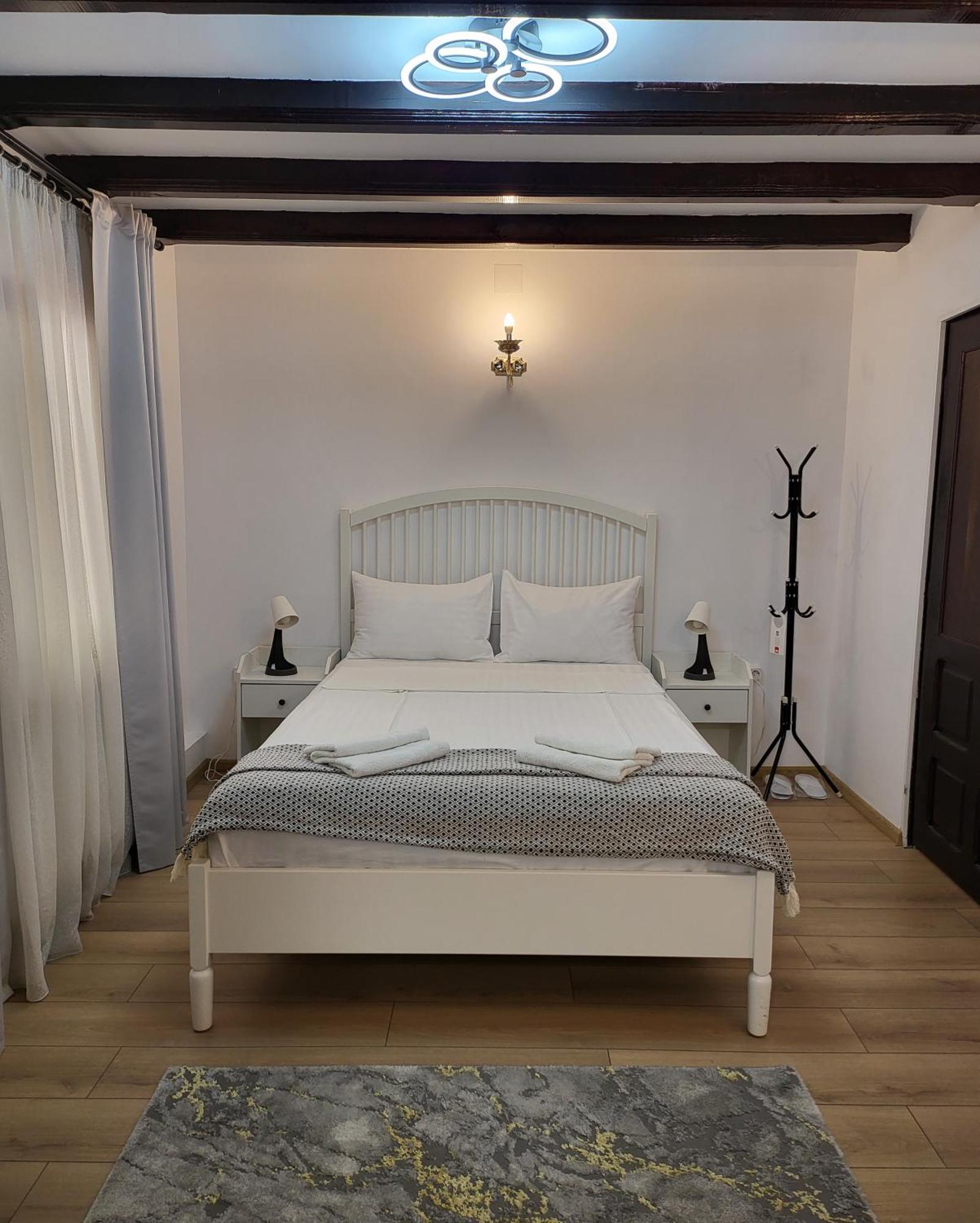 Adac Boutique Hotel Pantelimon Eksteriør billede